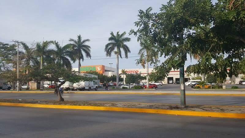 Room In Cancun Stadium Екстер'єр фото
