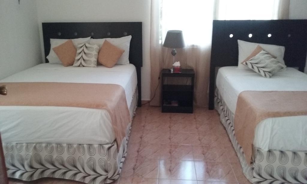 Room In Cancun Stadium Екстер'єр фото